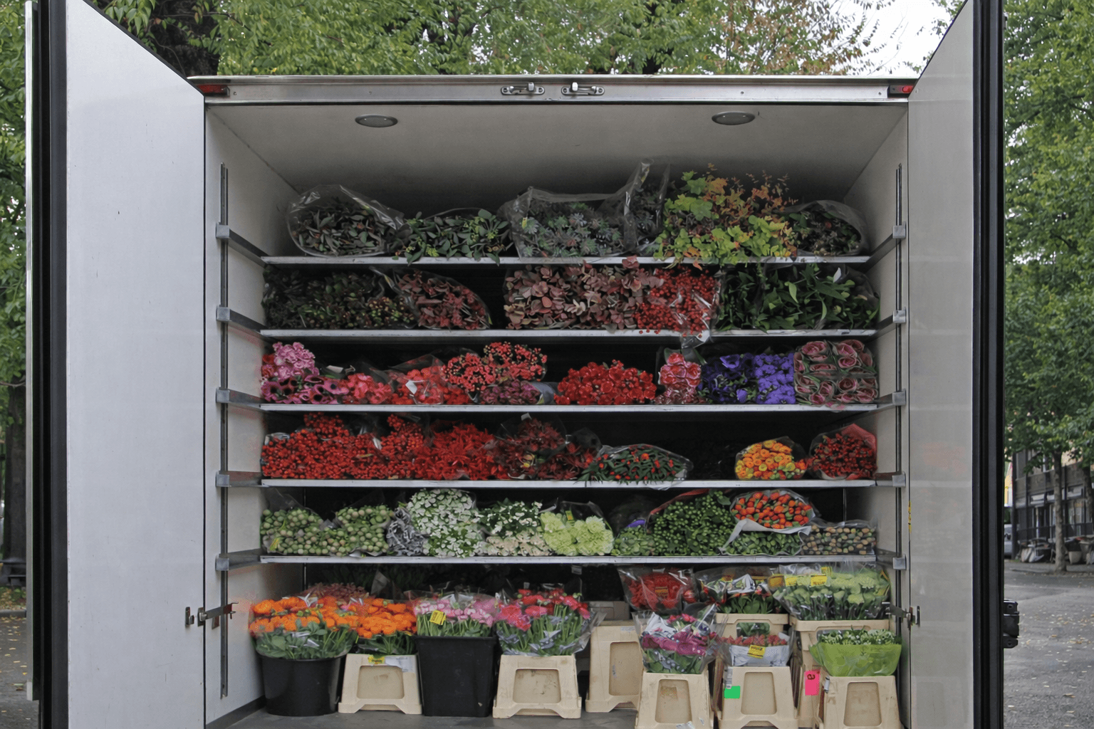 Refrigerated delivery for flowers and event perishables